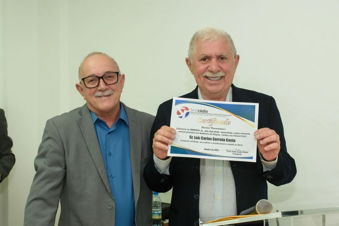 Emoção marca formatura do Curso de Rádio que recebeu o nome de Seu Luiz do Supermercado São Luiz