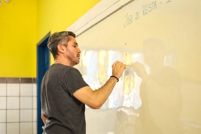 Prefeitura de Maceió amplia quadro de servidores e valoriza profissionais da Educação