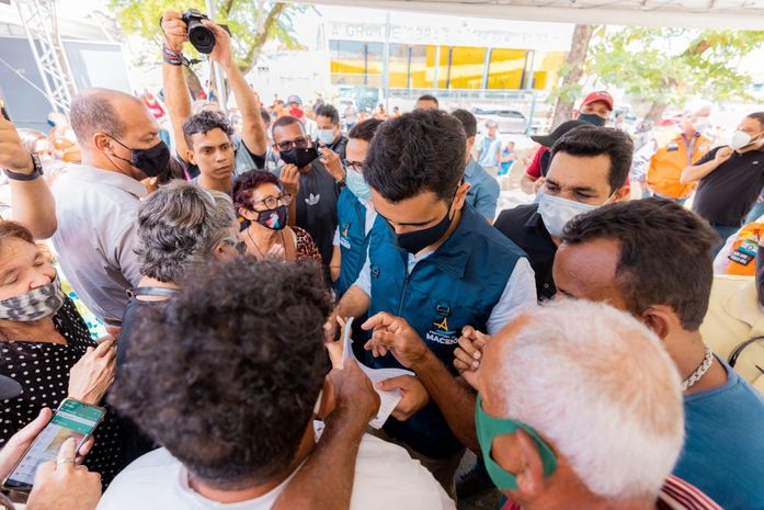 Prefeito JHC se reúne com moradores de Bebedouro para tratar de isolamento socioeconômico