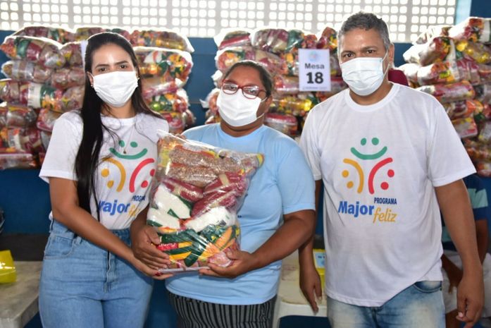 Prefeitura entrega mais um lote de cestas nutricionais do programa Major Feliz