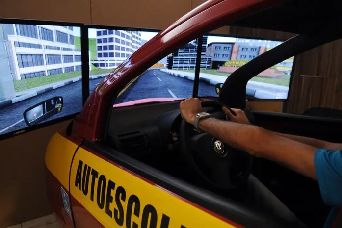 Uma CNH via mutreta na autoescola