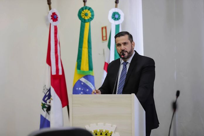Leonardo Dias aprova Moção de Repúdio contra invasão a igreja, em Maceió: “nossa fé foi profanada”