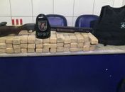Policiais apreendem 30 kg de maconha escondidos em residência abandonada