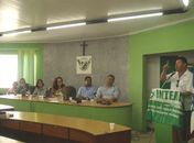 Professores da rede municipal de Arapiraca em greve são recebidos pelos vereadores