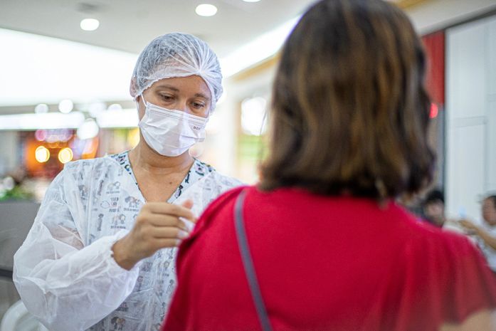 Maceió amplia vacinação bivalente para toda a população a partir dos 18 anos