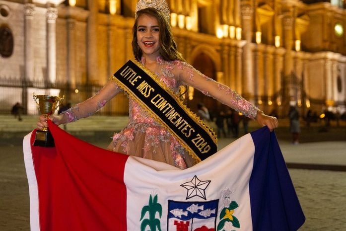 Alagoana conquista no Peru o título de Little Miss Continentes 2019