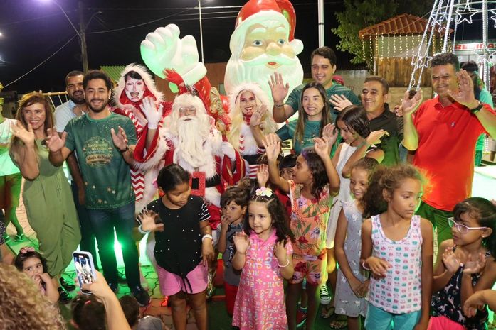 Câmara de Santana do Mundaú participa de encerramento do projeto ‘Vivendo a Magia do Natal’