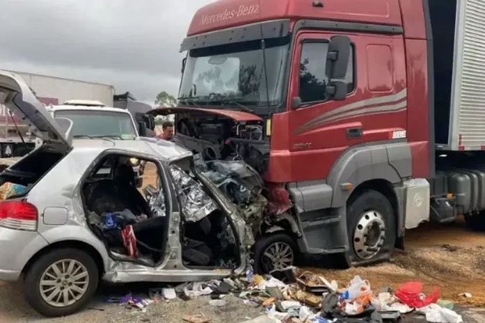 Família alagoana morta em MG: Laudo pericial culpa motorista de caminhão por colisão