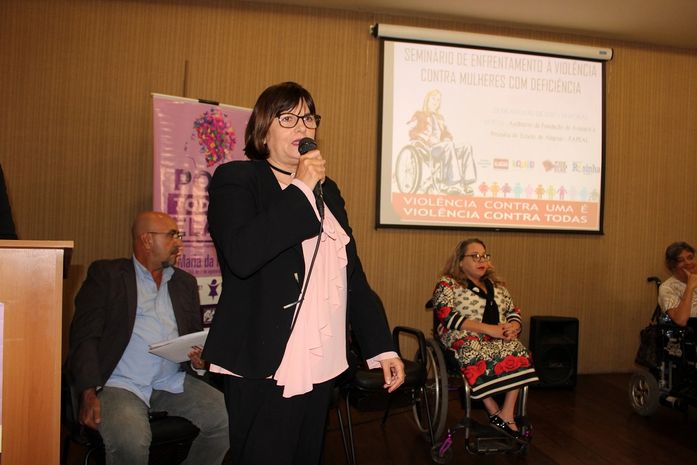 Seminário discute vulnerabilidade feminina