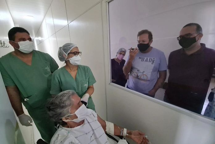 Projeto Olhar que Cura completa um ano aproximando pacientes da COVID-19 com as famílias