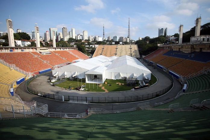 Bruno Covas anuncia fechamento de hospital de campanha do Pacaembu