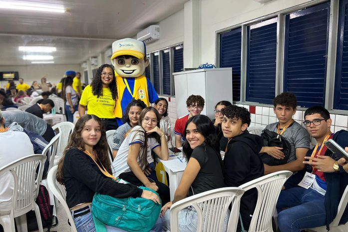 SMTT realiza ações educativas para reduzir acidentes durante o Maio Amarelo