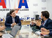 Secretário TCU em Alagoas visita a AMA para fortalecer parceria institucional