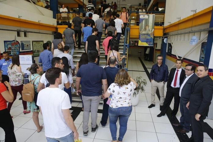 Quase oito mil candidatos disputam 20 vagas de juiz substituto em AL