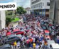 Multidão em Penedo lota as ruas em apoio a Renan Filho