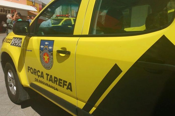 Homem é preso e autuado por porte ilegal de arma de fogo