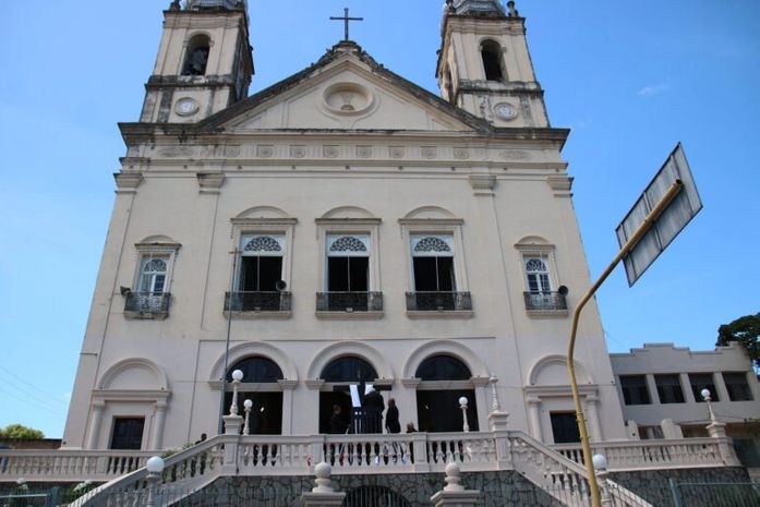 Programação da Semana Santa chega ao ápice com Vigília Pascal e celebrações de Páscoa em Maceió; confira