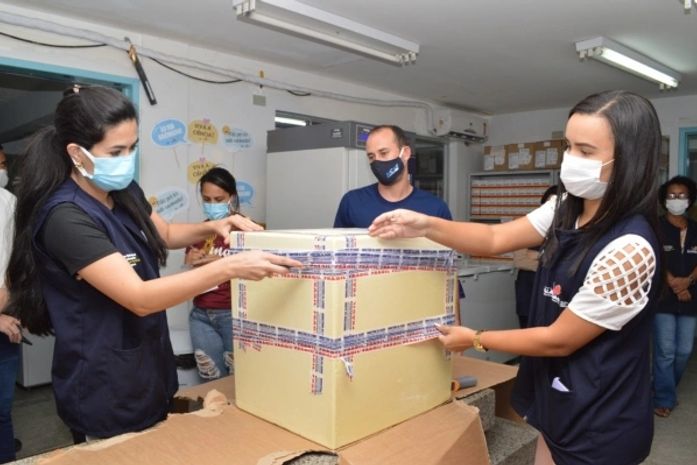 Imunização de gestantes, puérperas e transplantados será agendada a partir desta terça-feira, 04