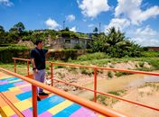 Vice-prefeito e titular da Seminfra visita nova ponte do Riacho do Silva