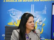 Prefeita Lívia Carla reforça compromisso com Barra de Santo Antônio durante participação na XXVII Marcha dos Municípios