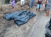 Mãe e filho morrem após coliderem motocicleta em animal na BR-104 em Alagoas
