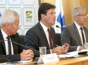 Governo do Brasil propõe lei para repatriar brasileiros