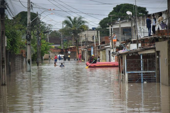 Chuvas: Número de desabrigados e desalojados passa de 16 mil em AL, segundo boletim