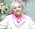 Vovó Elma, influencer famosa por vídeos de receitas, morre aos 103 anos