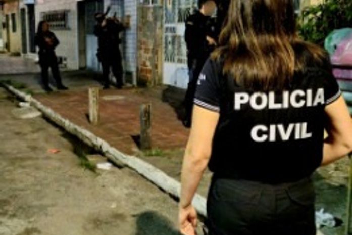 Caso Ana Beatriz: Suspeito de matar adolescente é preso e possível arma do crime é apreendida