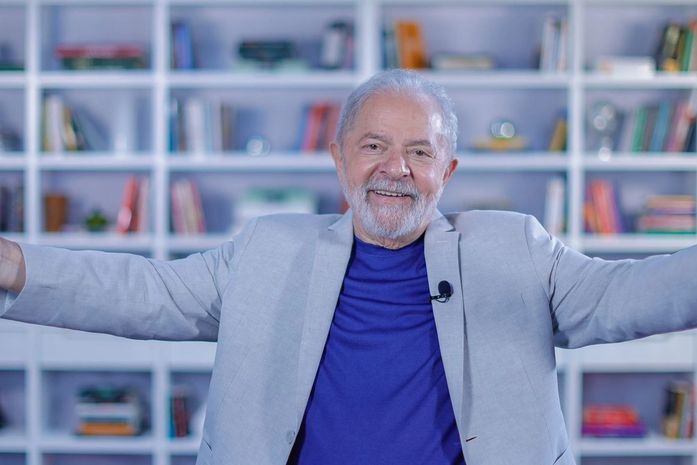 Lula lidera as pesquisas