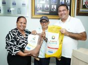 Prefeitura de Belém beneficia produtores com entrega de sementes