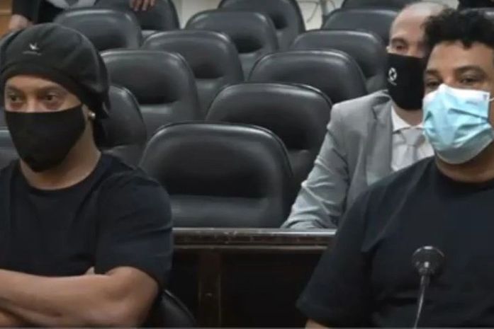 Ronaldinho Gaúcho e o irmão, Roberto de Assis, são soltos pela Justiça do Paraguai e podem retornar ao Brasil