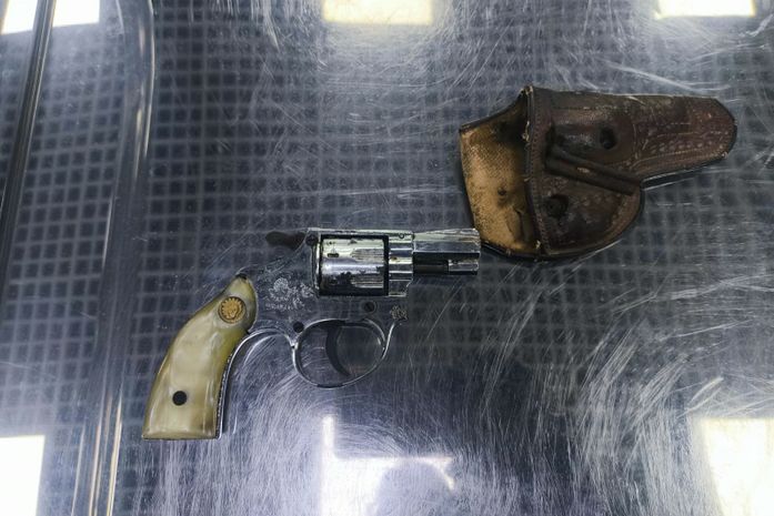 Jovem é preso após ser flagrado tentando embarcar com revólver no Aeroporto Zumbi dos Palmares