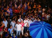 Rui faz carreata em Maceió num dos bairros que recebeu grandes obras durante seu governo
