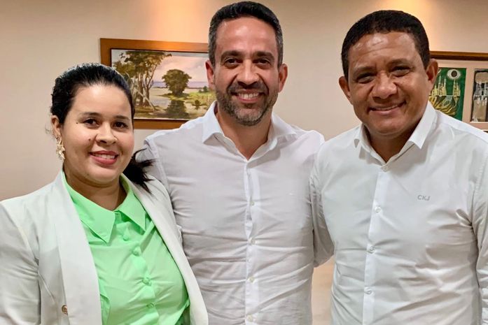 Júlio Cezar e Karla Cavalcante se reúnem com governador Paulo Dantas