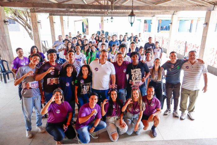 Charles Hebert recebe apoio de professores e estudantes do Ifal