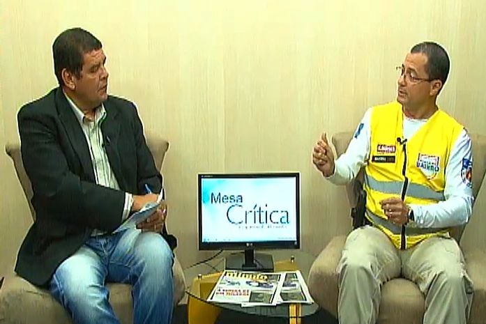 Mesa Crítica recebe o coordenador do programa Ronda no Bairro, Cel. Maxwell Santos.