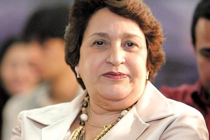 Dra. Renilde numa situação delicada quanto ao trajeto da eleição deste ano: Collor ou Renanzinho ?