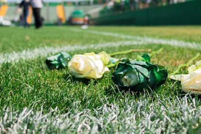 Chegam ao aeroporto de Chapecó os primeiros corpos das vítimas do acidente