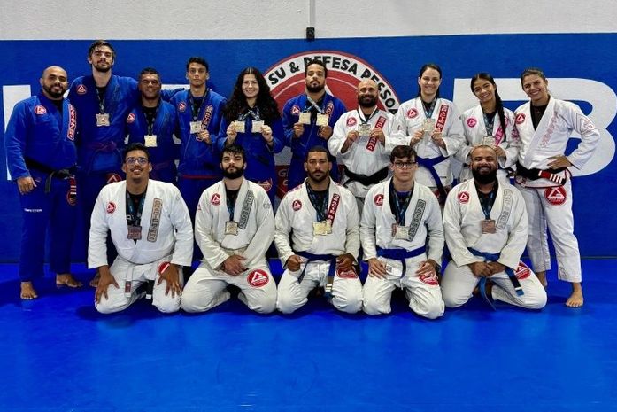 Atletas arapiraquenses conquistam pódio no Campeonato Alagoano de Jiu-Jitsu em Maceió