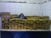 Maior parte da droga foi apreendida na casa do acusado