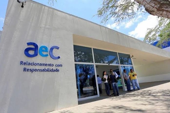 AeC abre 325 vagas de emprego para Arapiraca