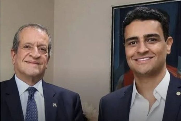 Valdemar Costa Neto diz que PL quer JHC candidato ao governo de AL e nega negociação para entregar partido