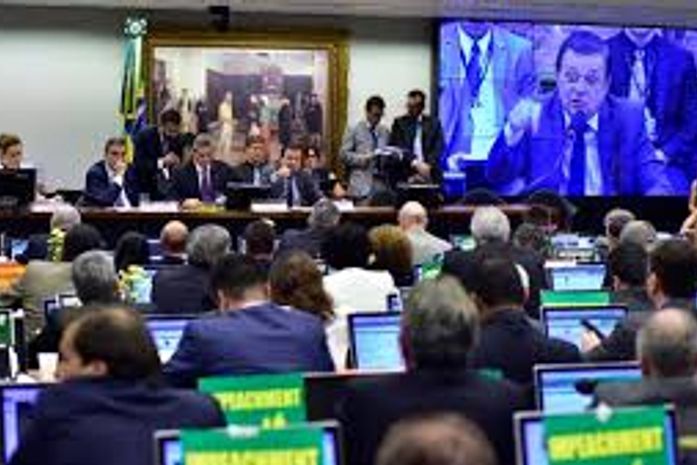 Votação do relatório, ontem na Câmara dos Deputados
