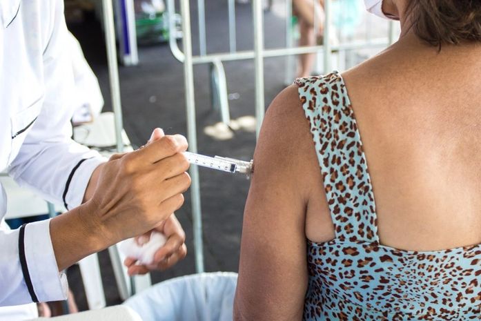 Para garantir a imunização em dos oito pontos da Capital, estudante deverá levar TCE