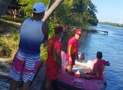 Bombeiros resgatam corpo de homem na Lagoa Mundaú, próximo a ilha

