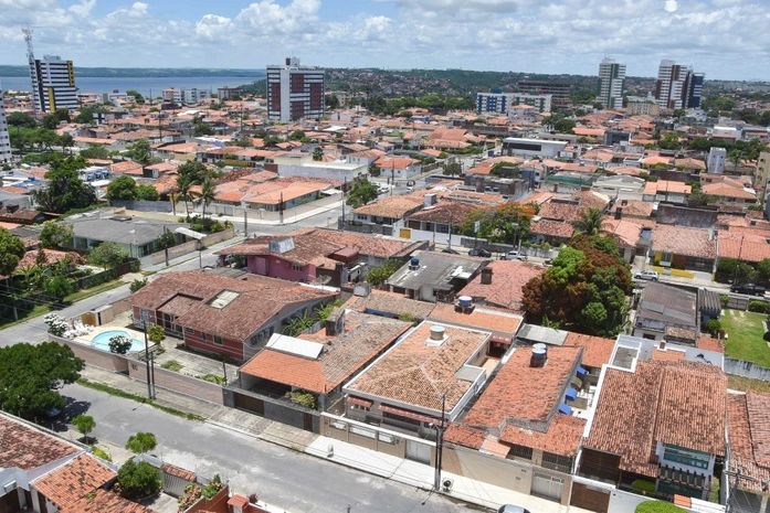 Bairro do Pinheiro.