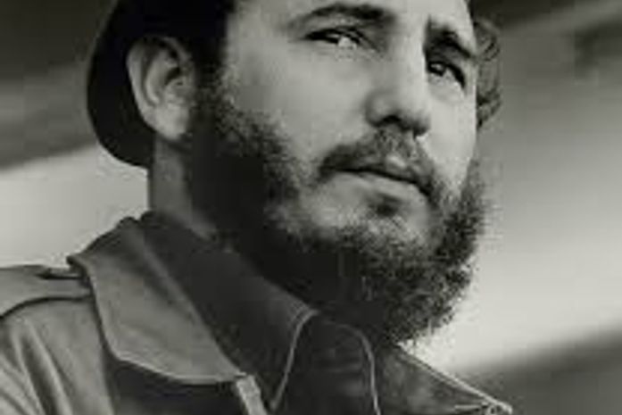 Um parágrafo sobre o Comandante