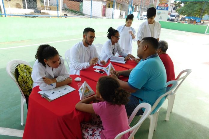 Beneficiários do programa Na Base do Esporte recebem atendimento básico de saúde