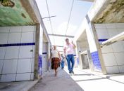 Prefeita Tia Júlia realiza visita técnica a obras no Mercado Público de Palmeira